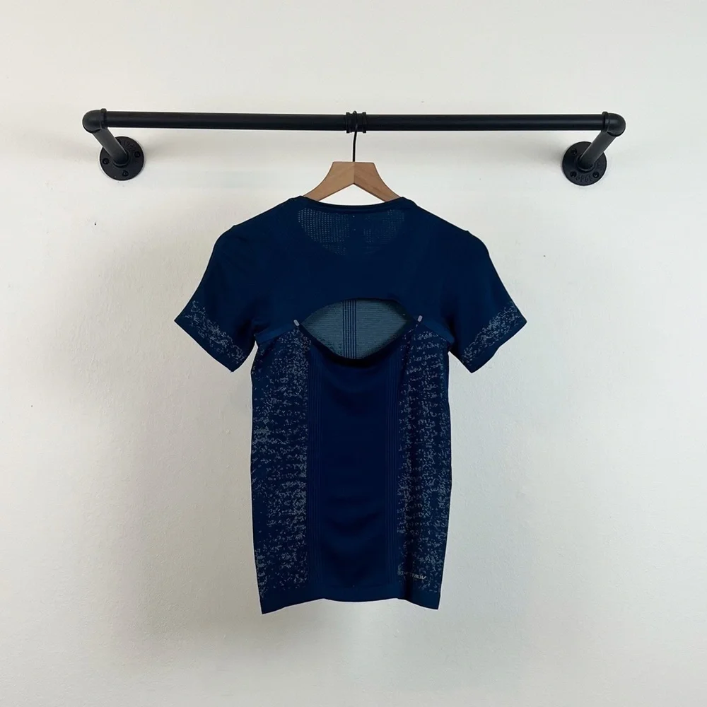 NWT Nike Dri-FIT ADV Short Sleeve Training Open Back Top Blue